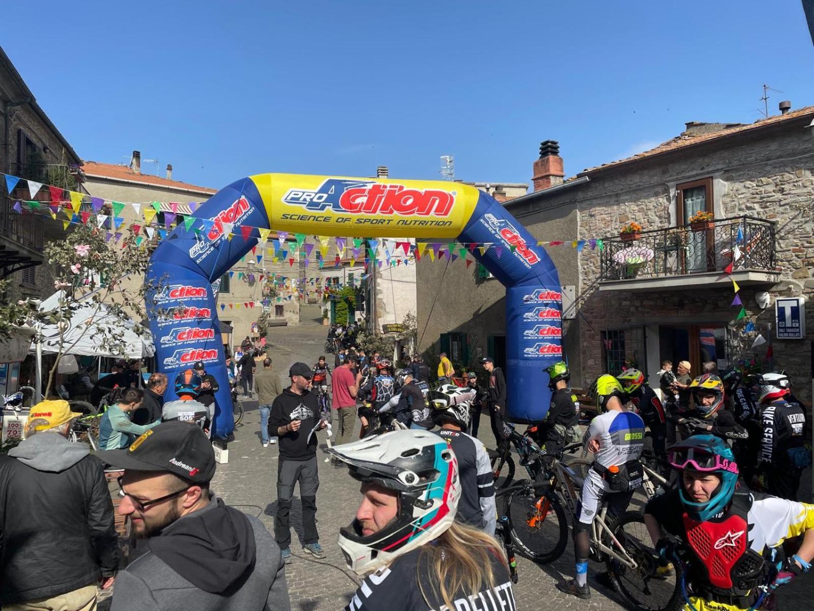 Ferienwohnung La Casa Delle Stelle Tirli Exterior foto